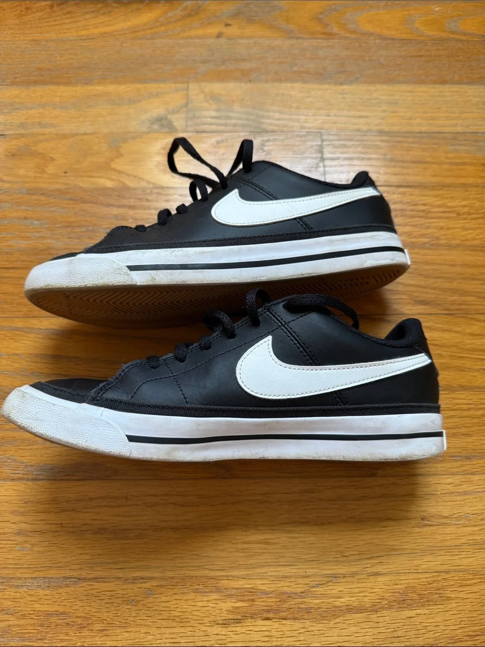 Nike Kids Black Sneakers